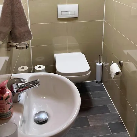 In With Parking Apartment *