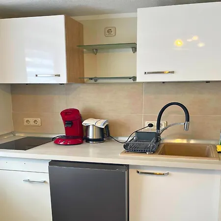 In With Parking * Trier